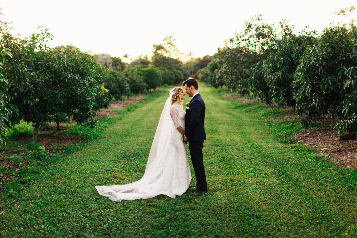 Lindsay and Nash - Davie Flamingo Gardens Wedding - Florida Wedding Photographer | Finding Light ...