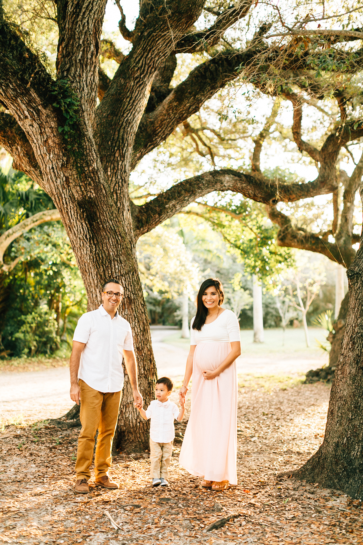 Finding Light Photography Lifestyle Maternity Photographer Florida